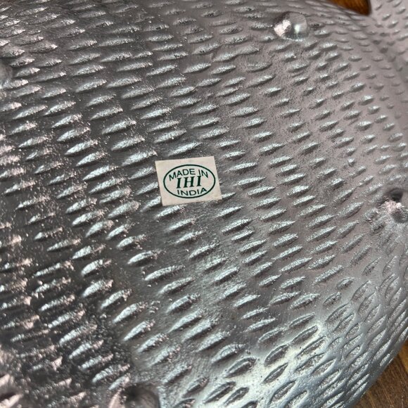 Vintage Pineapple-Shaped Pewter Decorative Tray Made In India - Picture 5 of 9